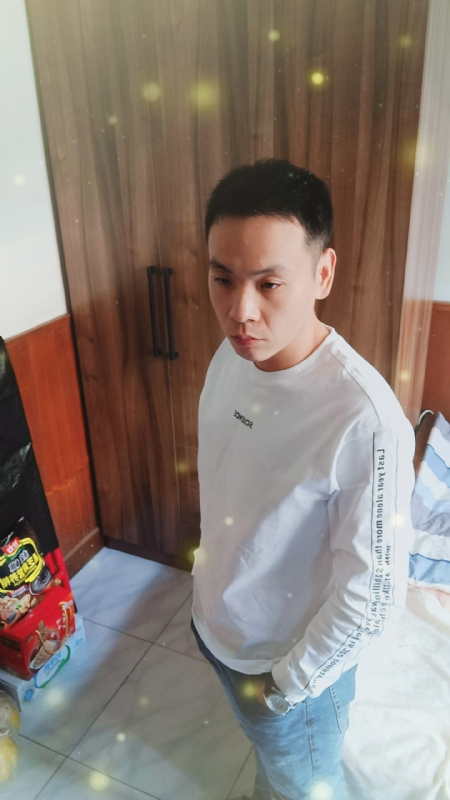 没有蜡笔的小航的第三张照片--天津闪婚服务中心