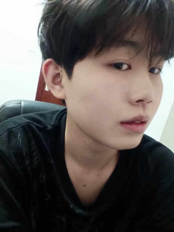 小鱼的第一张照片--天津闪婚服务中心